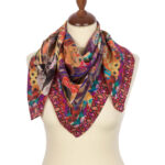 Cat Vocals red scarf - Image 2